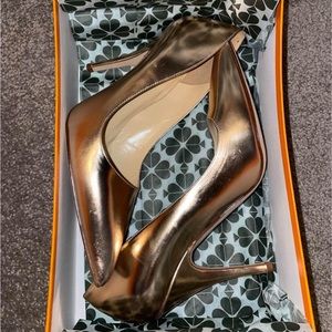 NIB kate spade rose gold pumps. MAKE ME AN OFFER!!!